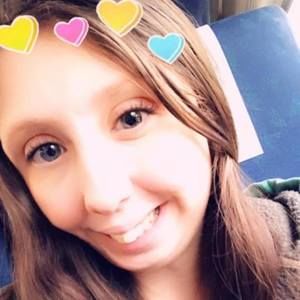 Meet your Posher, Hope